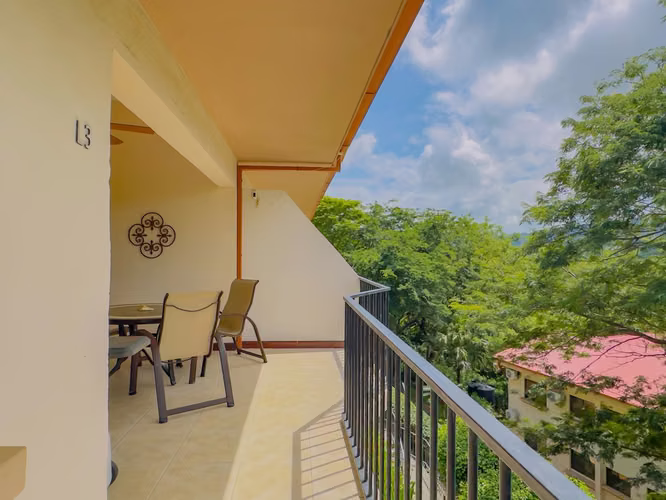 Serena Suites L3 | Condominio en ultimo piso con vista a la montana | Financiamiento del vendedor - Imagen 3