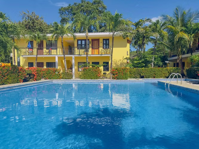 Albatros #2 | Condominio llave en mano en planta baja, 2 hab / 2 banos, en Playas del Coco - Imagen 6