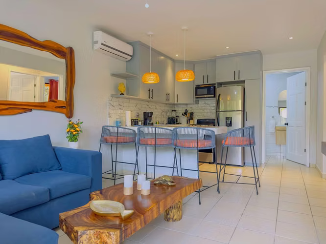 Albatros #2 | Condominio llave en mano en planta baja, 2 hab / 2 banos, en Playas del Coco - Imagen 7