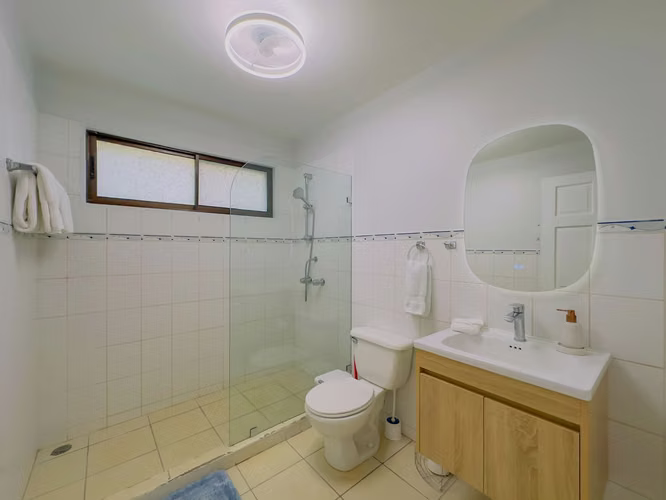 Albatros #2 | Condominio llave en mano en planta baja, 2 hab / 2 banos, en Playas del Coco - Imagen 12