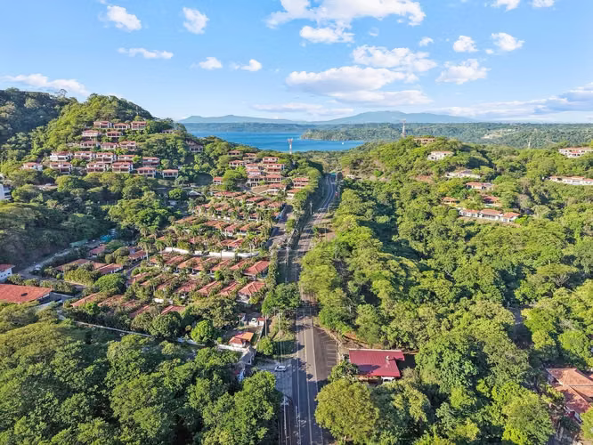 Villas Sol 57-1: Un escape con vista al mar en Playa Hermosa, Guanacaste - Imagen 5