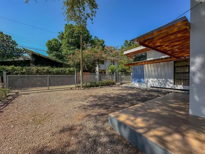 Anna's Tree House | Casa luminosa y aireada con jardin y loft
