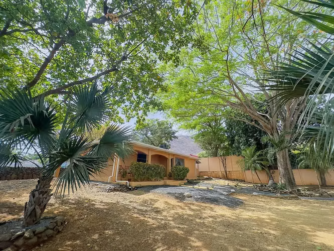 Casa Cazador de Olas | Casa de 3 habitaciones + posibilidades de lote adicional