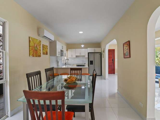 Casa Perla en Okeanos | Vistas al mar, piscina y terraza en azotea en Playas del Coco - Imagen 30