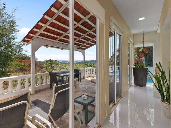 Casa Perla en Okeanos | Vistas al mar, piscina y terraza en azotea en Playas del Coco - Imagen 15