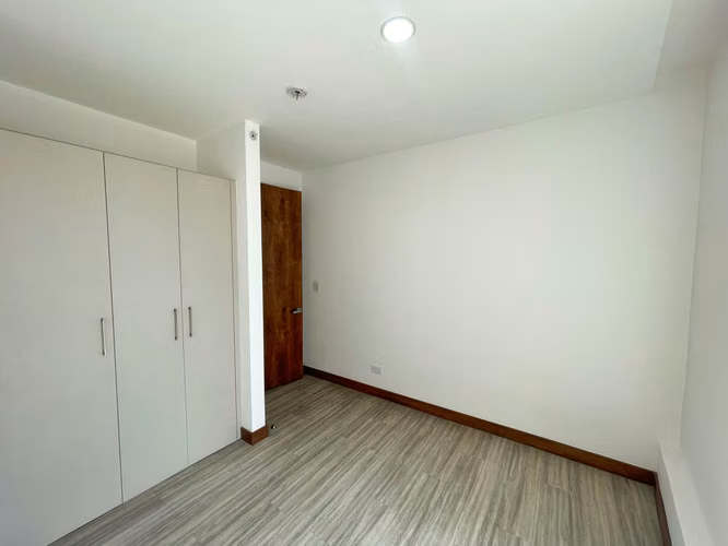 APARTAMENTO EN ALQUILER EN ROHRMOSER CON VISTA AL PARQUE! P608 - Imagen 12