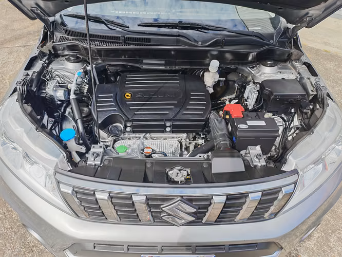 Suzuki Vitara GL Plus A, Automático, 4x4, Motor 1600cc, mod 2025 - Imagen 7