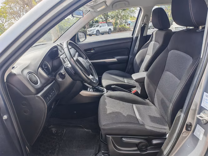 Suzuki Vitara GL Plus A, Automático, 4x4, Motor 1600cc, mod 2025 - Imagen 8