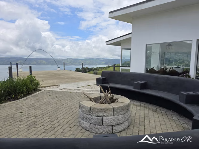 Se vende complejo de villas en Tilaran con vista al Lago Arenal - Imagen 10