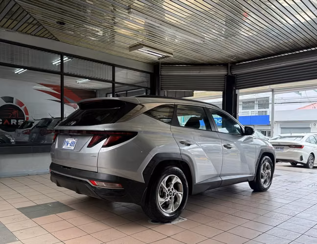 Hyundai Tucson GL HTrac 2024 - Imagen 3
