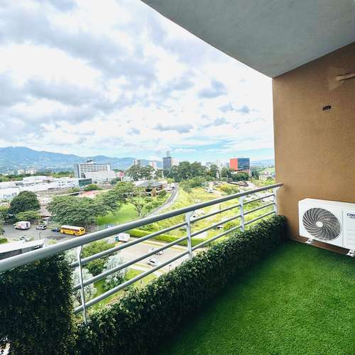 Apartamento amueblado de 2 habitaciones en Sabana Norte, San José, con piscina y vista - Imagen 5