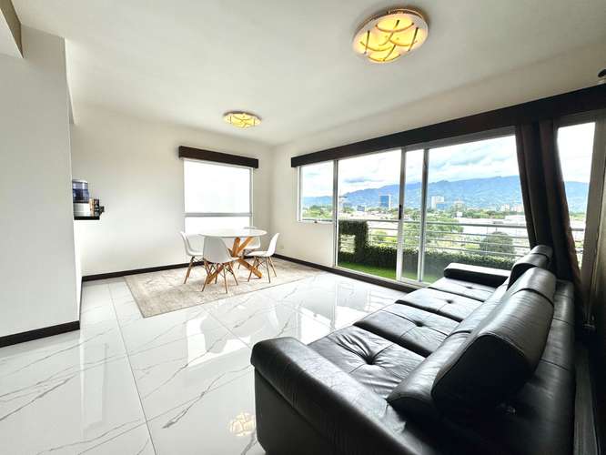 Apartamento amueblado de 2 habitaciones en Sabana Norte, San José, con piscina y vista - Imagen 3