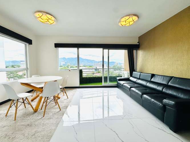 Apartamento amueblado de 2 habitaciones en Sabana Norte, San José, con piscina y vista - Imagen 2
