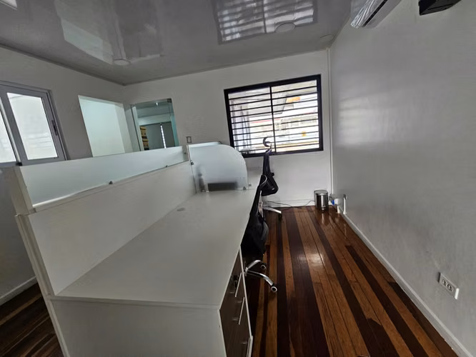 VREDMR-5043 SABANA OESTE EDIFICIO ESPECTACULAR! - Imagen 12