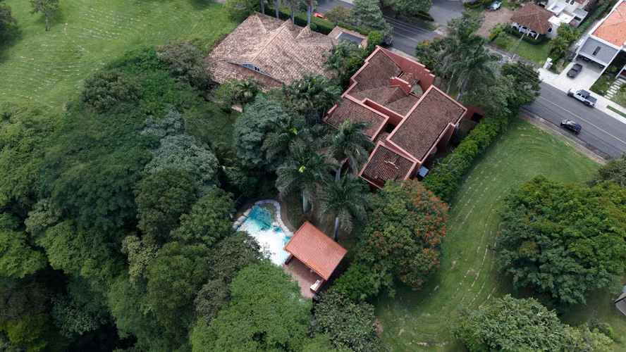 VENTA Valle del Sol Santa Ana 1,463 m² Avalúo $1.2M | Oportunidad $950K - Imagen 8