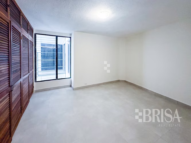 ALQUILER apartamento remodelado | 3 hab I Escazu - Imagen 9