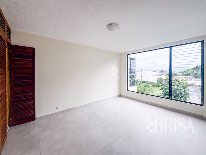 ALQUILER apartamento remodelado | 3 hab I Escazu - Imagen 7