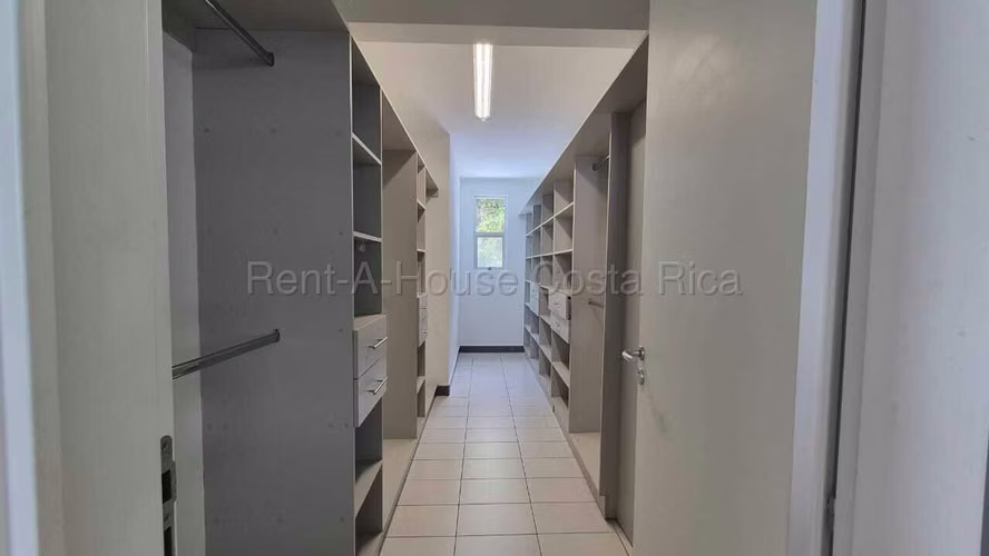 G.A. Se vende casa en Condominio con 3 habitaciones. Río Oro, Piedades de Santa Ana. - Imagen 4