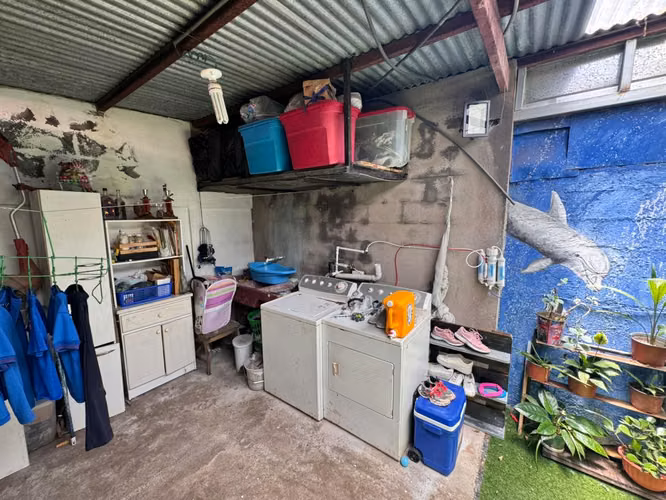 Venta de casa en San Miguel de Desamparados -EU