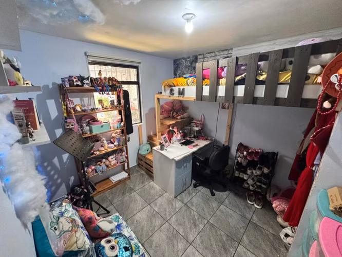 Venta de casa en San Miguel de Desamparados -EU