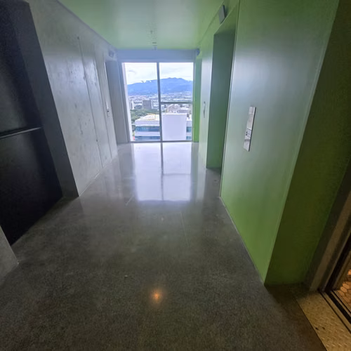 Nuevo Apartamento en Piso 25/ Sabana Sur - Imagen 12