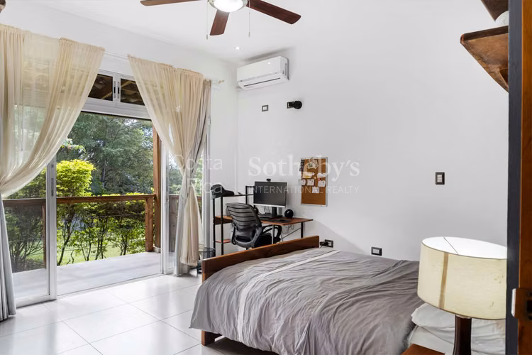 Quinta en Ciruelas Alajuela con 3 propiedades - Imagen 15