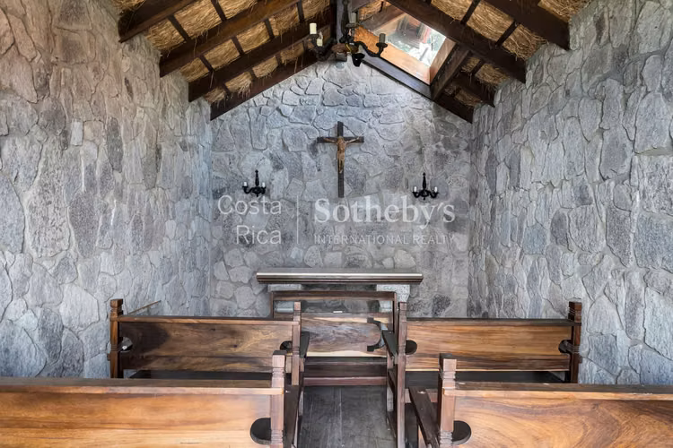 132 Hectáreas junto al Volcán Poás, con Casa y Capilla - Imagen 14