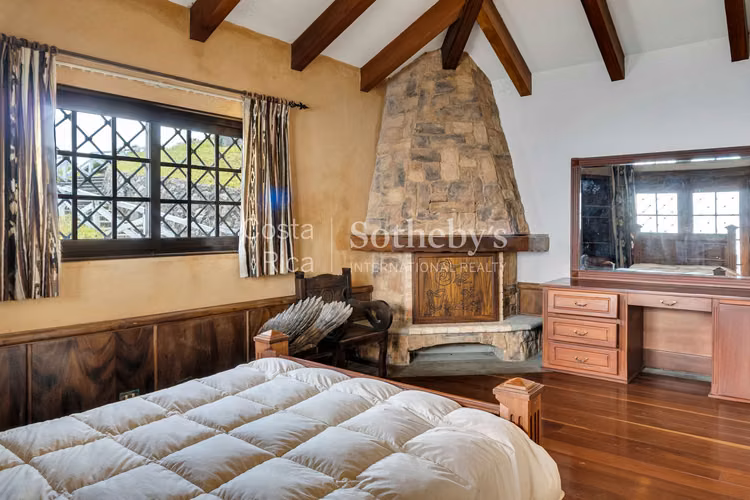 132 Hectáreas junto al Volcán Poás, con Casa y Capilla - Imagen 7