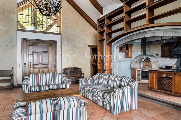 132 Hectáreas junto al Volcán Poás, con Casa y Capilla - Imagen 10