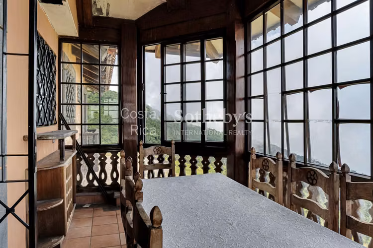 132 Hectáreas junto al Volcán Poás, con Casa y Capilla - Imagen 9