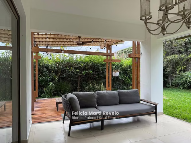 ALQUILER Casa en Condominio Los Laureles – Escazú - Imagen 5
