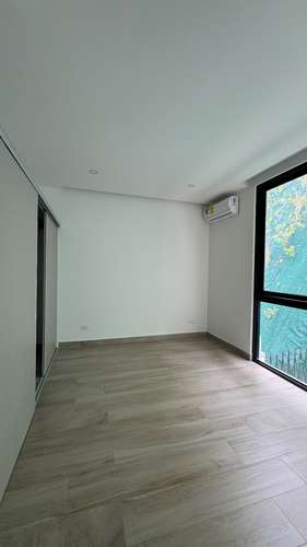 Oportunidad Santa Ana Boulevard 362m2 4 habs + servicio 3 parqueos terraza con vista  - Imagen 11