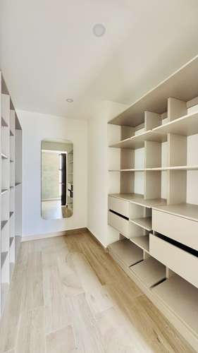 Oportunidad Santa Ana Boulevard 362m2 4 habs + servicio 3 parqueos terraza con vista  - Imagen 9