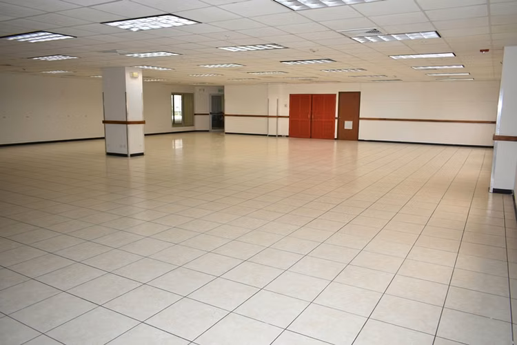 Oficinas en alquiler en Escazú Guachipelín  | Ideal para oficinas ID 255 - Imagen 15