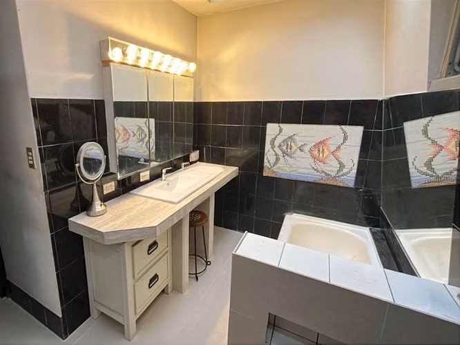 ALQUILER DE AMPLIA PROPIEDAD EN SABANA OESTE | IDEAL PARA OFICINAS O RESIDENCIA - Imagen 9