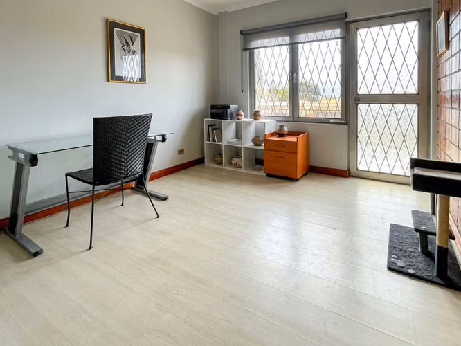 ALQUILER DE AMPLIA PROPIEDAD EN SABANA OESTE | IDEAL PARA OFICINAS O RESIDENCIA - Imagen 7