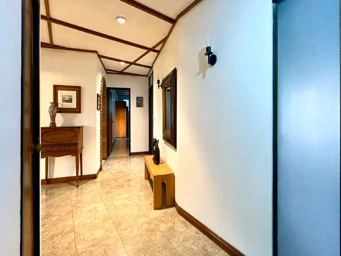 ALQUILER DE AMPLIA PROPIEDAD EN SABANA OESTE | IDEAL PARA OFICINAS O RESIDENCIA - Imagen 19