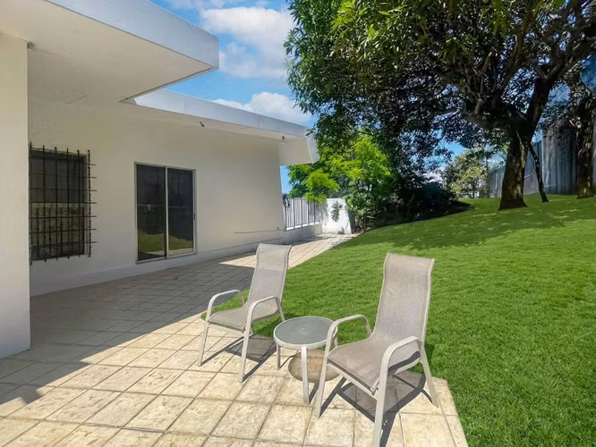ALQUILER DE AMPLIA PROPIEDAD EN SABANA OESTE | IDEAL PARA OFICINAS O RESIDENCIA - Imagen 12