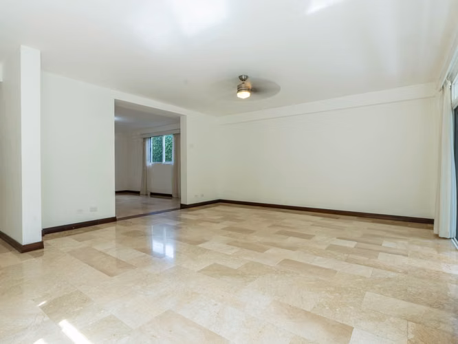 VENTA DE CASA EN VALLE DEL SOL - Imagen 11