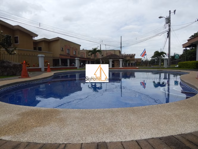 9031 / Casa / Venta / Hacienda Imperial / Tres Ríos / Familiar / Amenidades - Imagen 8