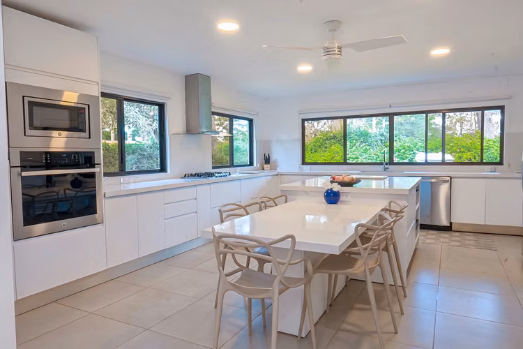 Venta de Casa de una sola planta en Salitral, Santa Ana