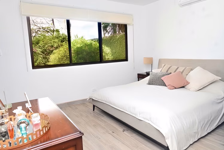 Venta de Casa de una sola planta en Salitral, Santa Ana