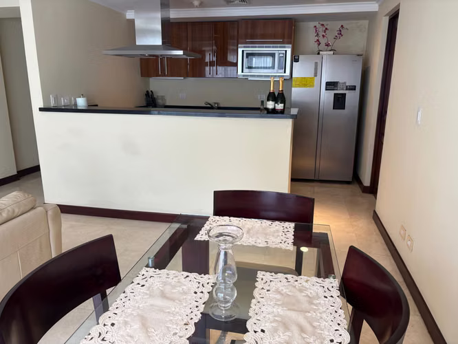 Amplio apartamento en alquiler, en Cortijo Los Laureles. - Imagen 8