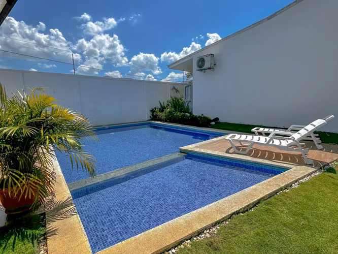 Villa en la playa en Jacó