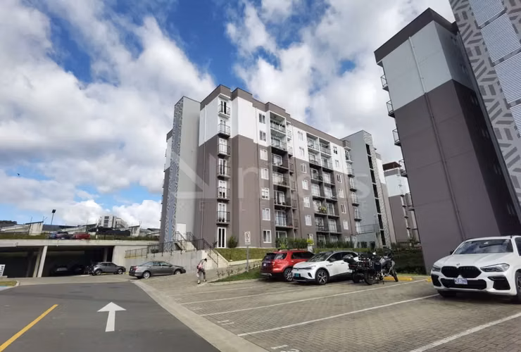 id 42744 Venta de apartamento en torre - Curridabat