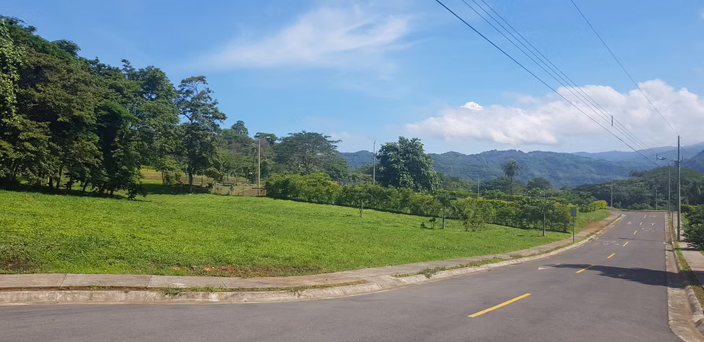 LOTE EN CONDOMINIO 485 m2 - Valle Escondido, San Pablo Turrubares - Imagen 4