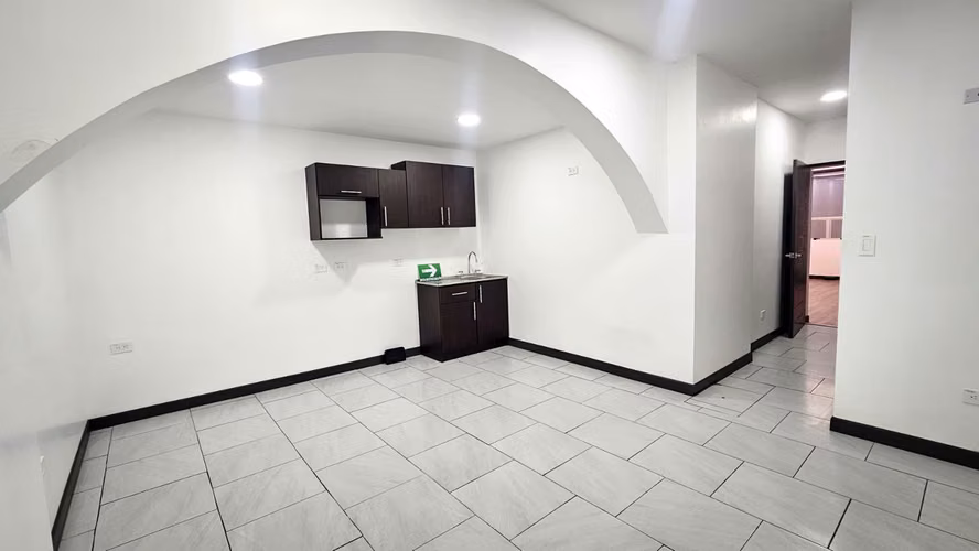 Clínica Médica o Centro Estético en Alquiler | 7 Consultorios | Excelente Ubicación en Tres Ríos - Imagen 9