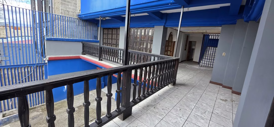 SE VENDE EDIFICIO EN TIBAS CENTRO  PARA REMODELAR 4 PLANTAS