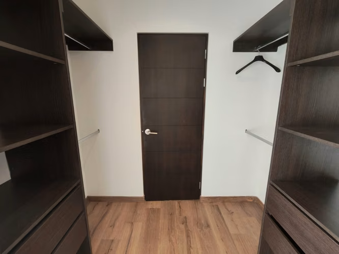 Ganga! Apartamento con línea blanca en Guachipelín de Escazú. - Imagen 10