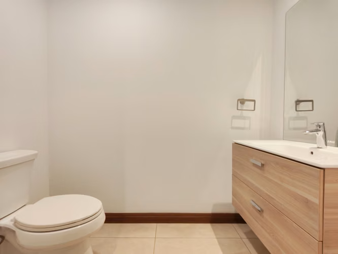 Se alquila hermoso apartamento amueblado en Rohrmoser. - Imagen 8
